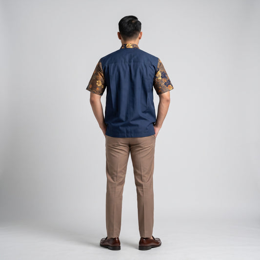 The Royal Verse | Men | Batik Relaxed-Fit Short-Sleeve Shirt