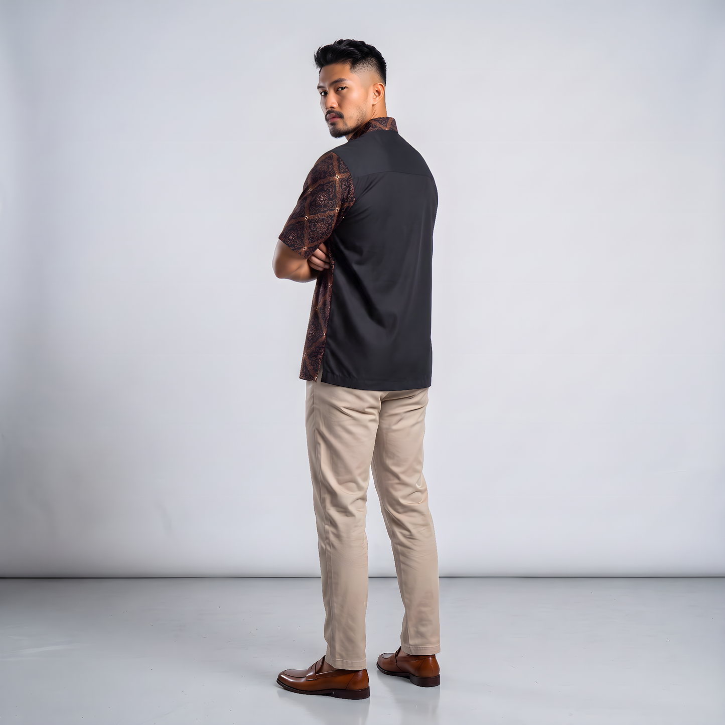 Magma Murti | Batik Relaxed-Fit Short-Sleeve Shirt Men