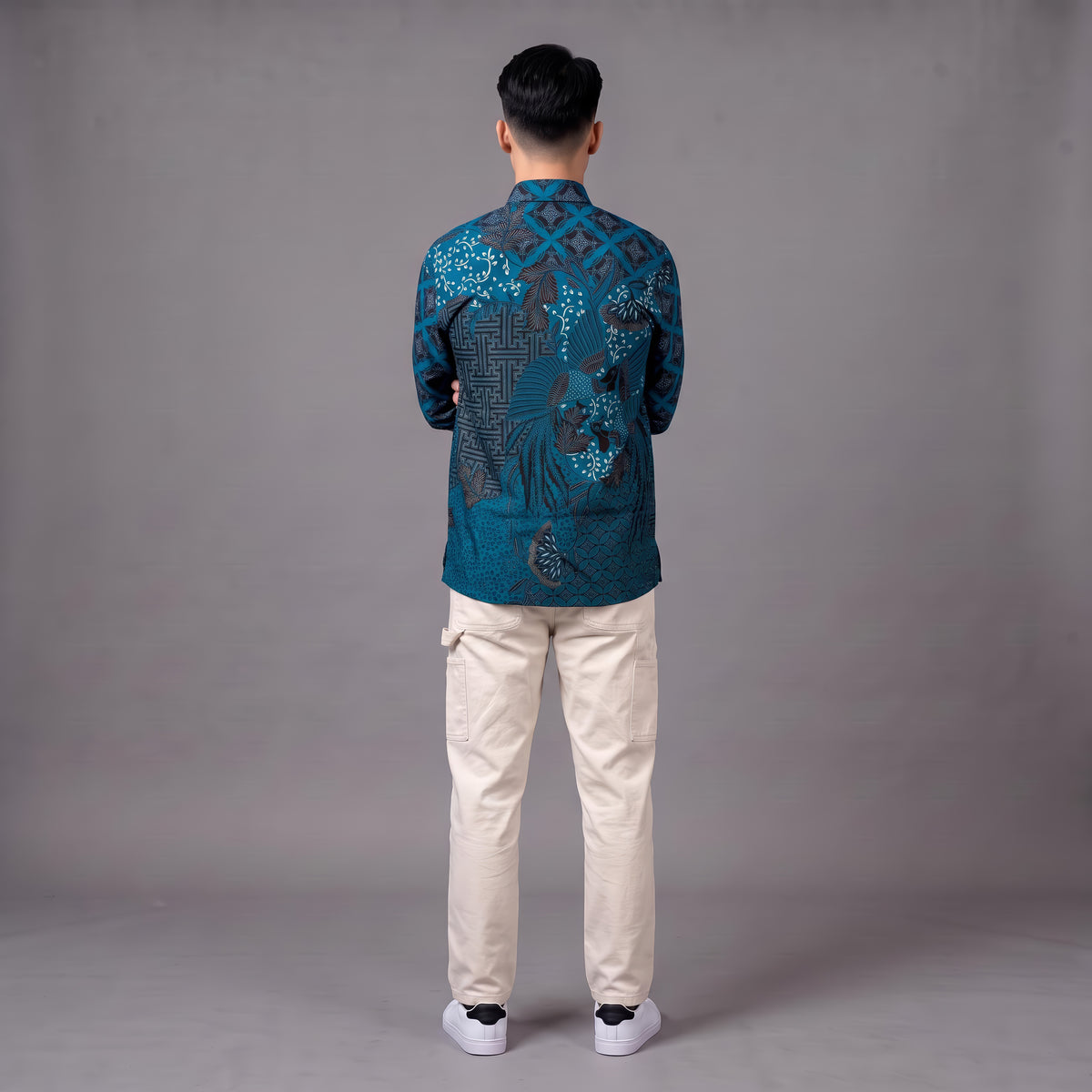 Nusantara Grid | Men | Batik Long-Sleeve Shirt